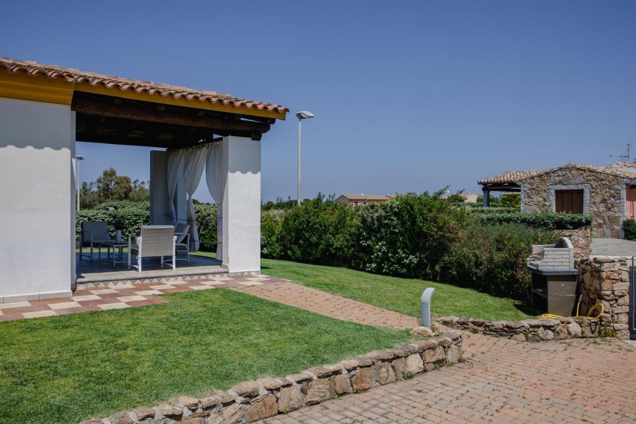 タナウネッラ Le Residenze Di Baia Sant'Annaヴィラ エクステリア 写真