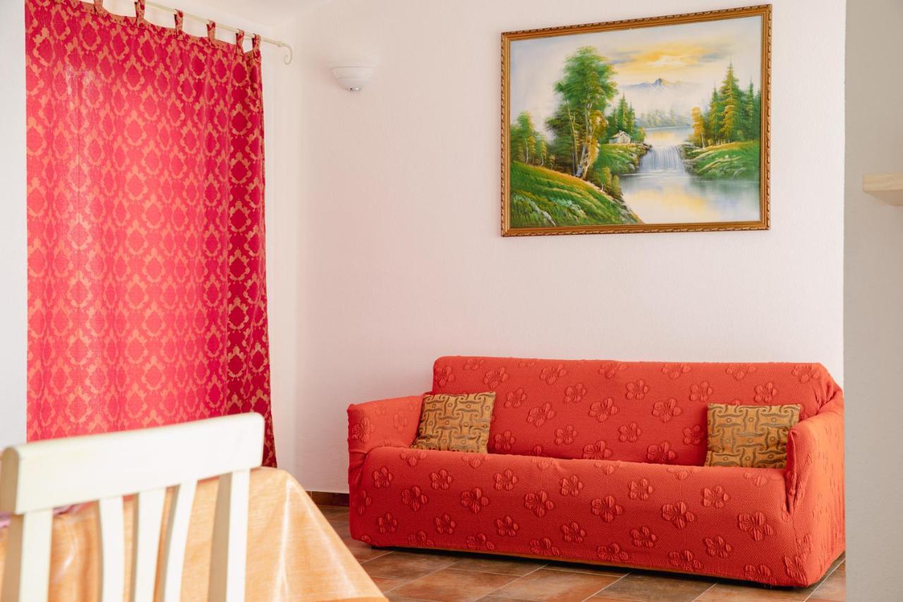 タナウネッラ Le Residenze Di Baia Sant'Annaヴィラ エクステリア 写真