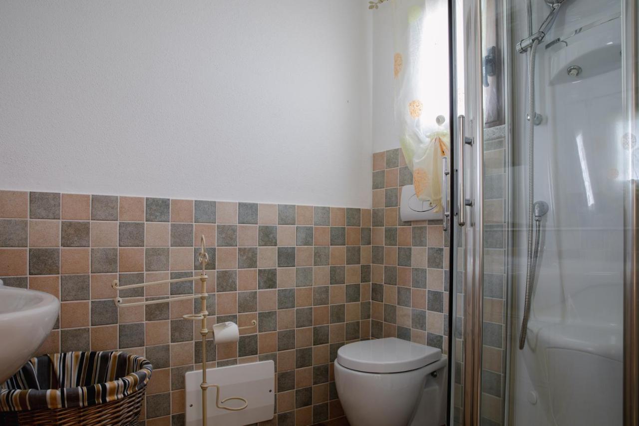 タナウネッラ Le Residenze Di Baia Sant'Annaヴィラ エクステリア 写真